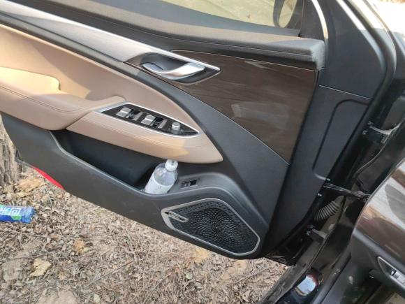 [西安·陕D] 二手吉利汽车博瑞2018款 1.5T MHEV 耀智版