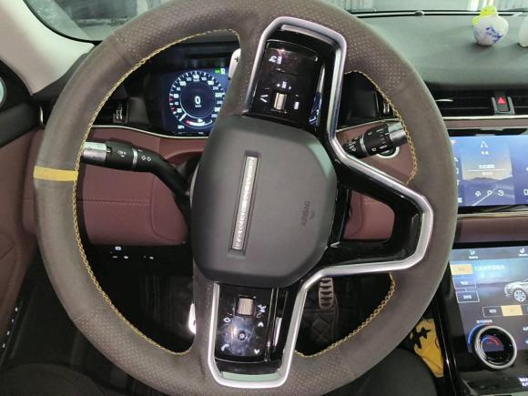 [上海·沪A] 二手路虎揽胜极光新能源2021款 极光L P300e 豪华版