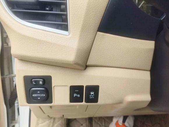 [武汉·鄂A] 二手丰田卡罗拉2016款 双擎 1.8L E-CVT精英版