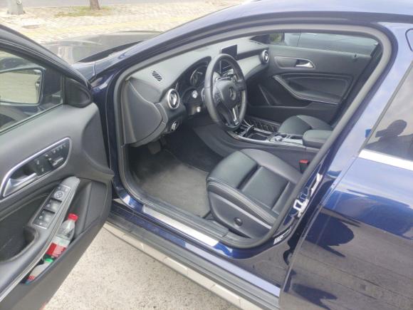 [上海·沪E] 二手奔驰奔驰GLA2016款 GLA 200 时尚型