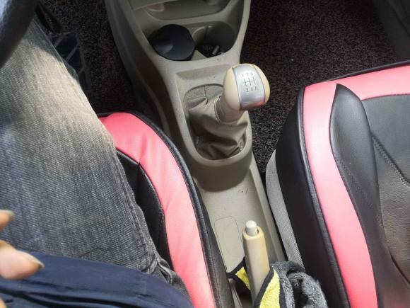 [义乌·浙G] 二手日产骊威2013款 1.6XE 手动舒适版