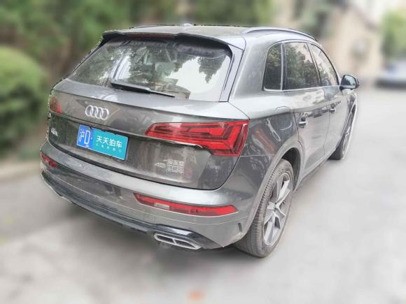 [上海·沪D] 二手奥迪奥迪Q5L2022款 45T 豪华动感型