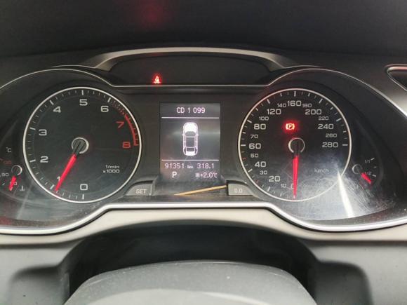 [义乌·浙G] 二手奥迪奥迪A4L2016款 35 TFSI 典藏版 自动标准型