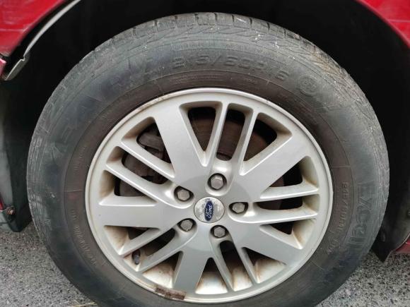 [上海·贵A] 二手福特麦柯斯2008款 2.3L 7座豪华型