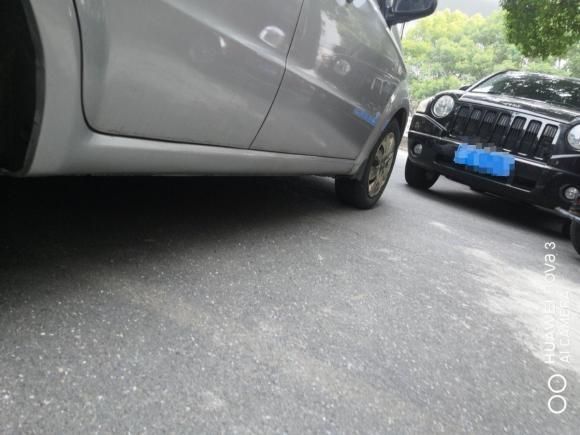 [上海·豫A] 二手雪佛兰乐风2010款 1.4AT风尚版