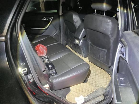 [南昌·赣A] 二手江铃驭胜S3502013款 2.4T 手动两驱柴油豪华版5座