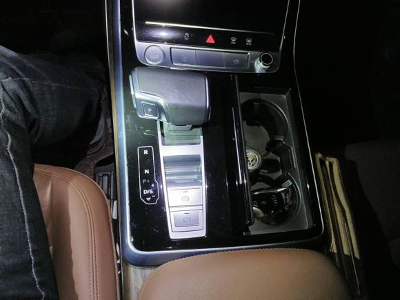 [杭州·浙A] 二手奥迪奥迪Q72020款 55 TFSI quattro S line运动型