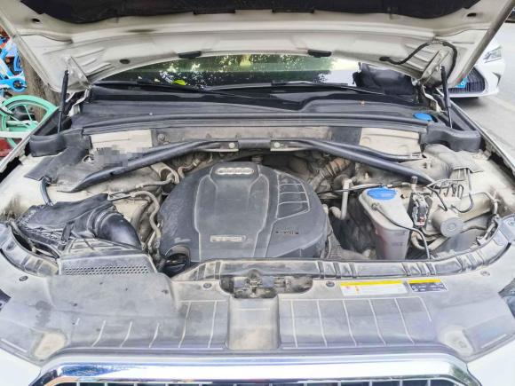 [西安·陕A] 二手奥迪奥迪Q52015款 40 TFSI 进取型