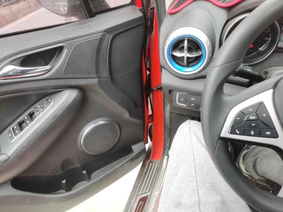 [温州·粤B] 二手比亚迪元新能源2019款 EV360 智联领尚型