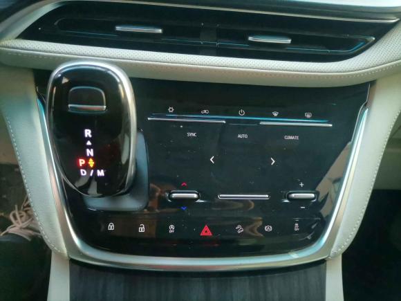 [上海·沪F] 二手别克别克GL82020款 ES陆尊 653T 舒适型