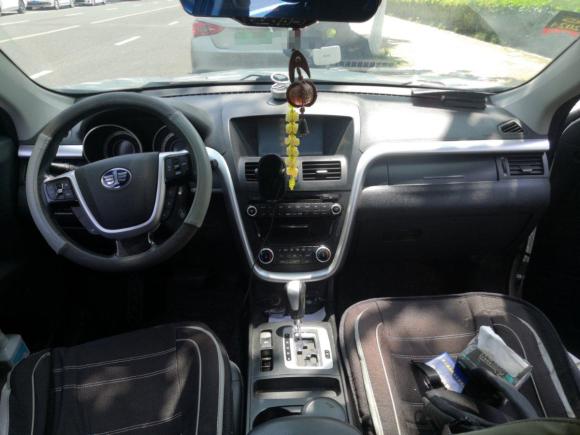 [南京·苏A] 二手奔腾奔腾X802013款 2.0L 自动豪华型