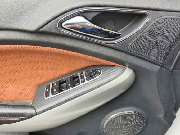 [成都·川A] 二手比亚迪元2016款 1.5L 手动尊贵型