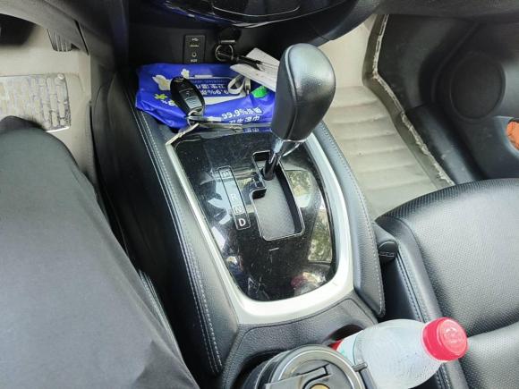 [成都·川A] 二手日产奇骏2014款 2.0L CVT舒适版 2WD