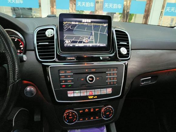 [上海·沪D] 二手奔驰奔驰GLE2017款 GLE 320 4MATIC 动感型