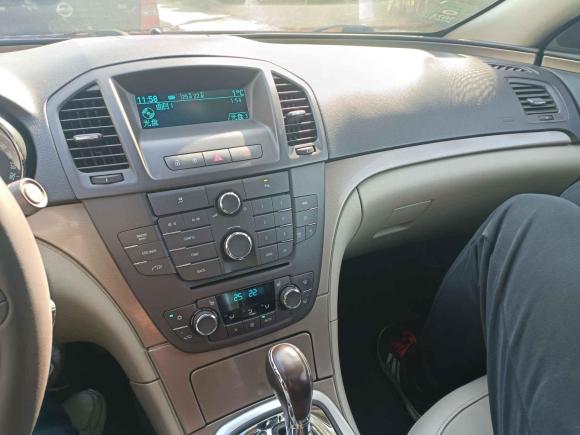 [无锡·苏B] 二手别克君威2010款 2.0L 世博版