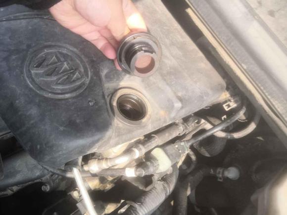 [湖州·浙E] 二手别克别克GL82014款 2.4L 经典版