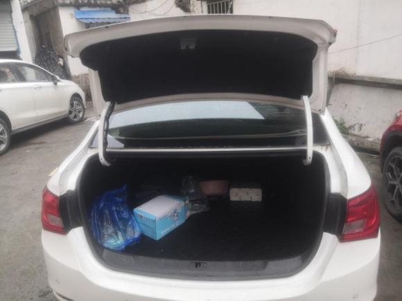 [温州·浙C] 二手别克英朗2015款 15N 手动精英型