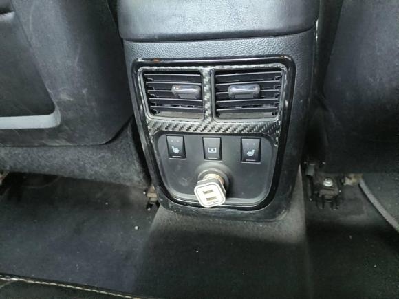 [深圳·粤B] 二手克莱斯勒克莱斯勒300C2013款 3.6L S锋尚版