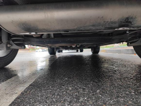 [南京·苏A] 二手一汽森雅R72017款 1.6L 自动尊贵型