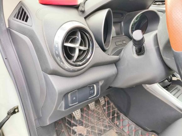 [南京·苏A] 二手比亚迪元2016款 1.5L 手动尊荣型