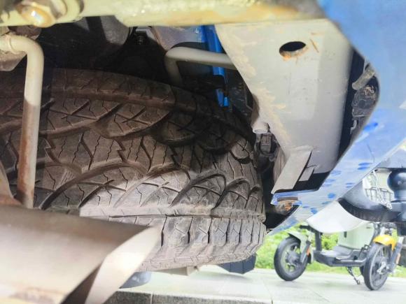 [杭州·浙D] 二手恒天恒天L46002023款 4.6L V8 领航版