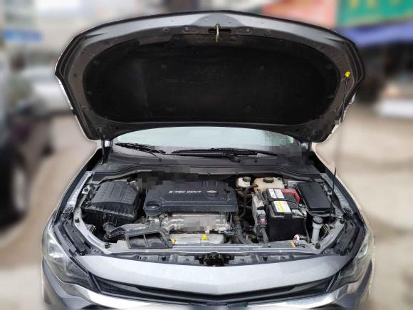 [芜湖·皖A] 二手雪佛兰科鲁泽2022款 320 自动悦享天窗版