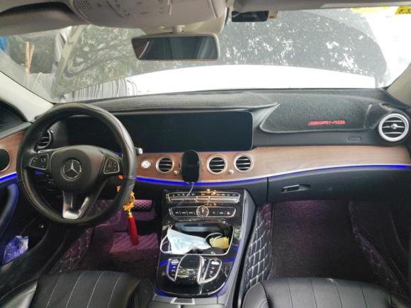 [上海·沪D] 二手奔驰奔驰E级2017款 E 300 L 豪华型