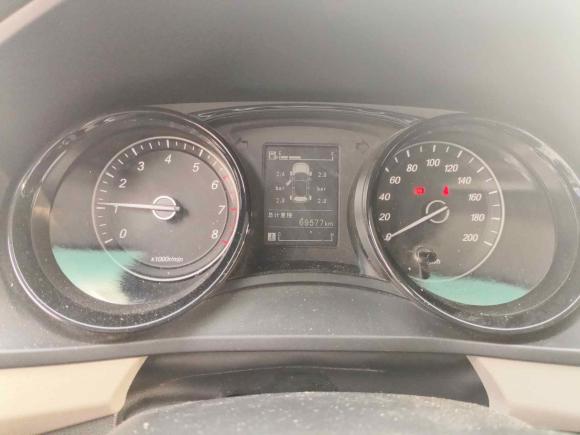 [宁波·贵C] 二手五菱汽车五菱宏光PLUS2019款 1.5T 手动豪华型 7座