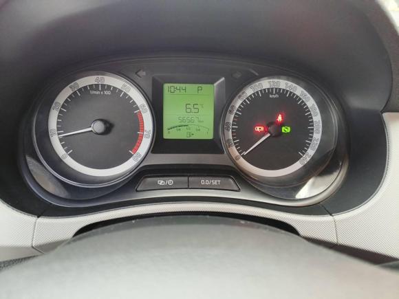 [义乌·浙A] 二手斯柯达晶锐2017款 1.4L 自动车享版