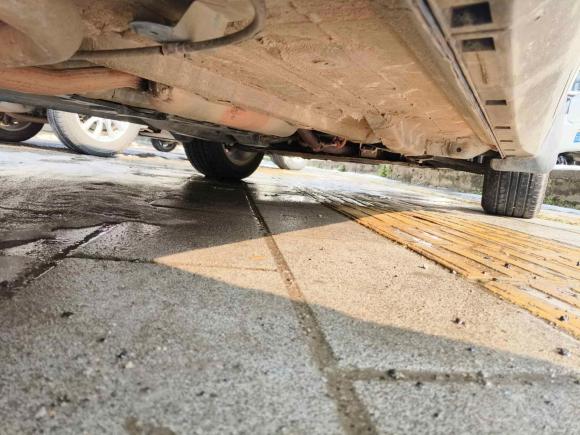 [武汉·鄂B] 二手长安长安CS152016款 1.5L 手动时尚版