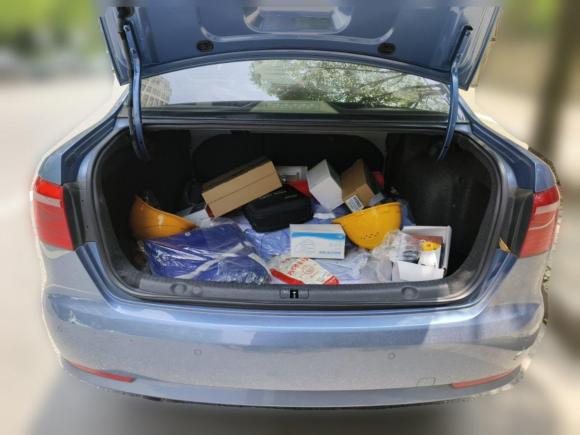 [上海·沪A] 二手大众朗逸2013款 改款 1.4TSI 手动舒适版