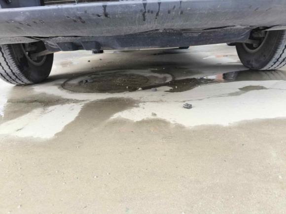 [上海·沪G] 二手上汽大通MAXUS新途V702023款 2.0T 精英版 手动短轴低顶 5/6座（125Ps）