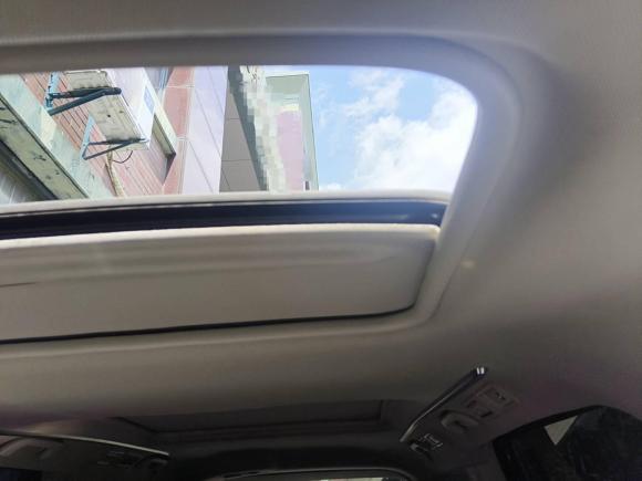 [义乌·浙G] 二手广汽传祺传祺M82018款 320T 尊贵版