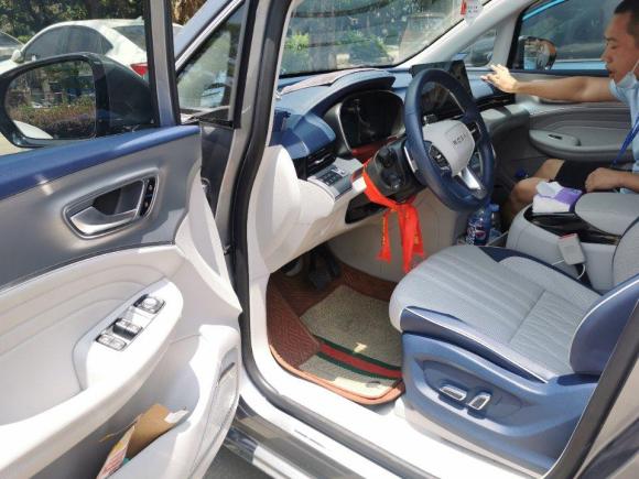 [深圳·川Z] 二手荣威荣威iMAX82022款 400TGI 欢聚版