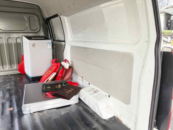 [佛山·粤E] 二手金杯新海狮X30L2021款 1.5L财富无空调版厢货国VI SWC15M