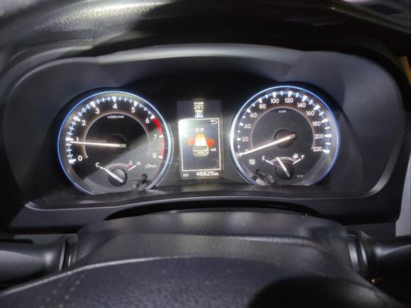 [上海·晋D] 二手丰田汉兰达2015款 2.0T 四驱豪华导航版 7座