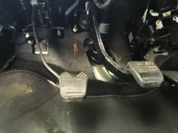 [湖州·浙E] 二手陆风陆风X82015款 探索版 2.0T 柴油4X2豪华型