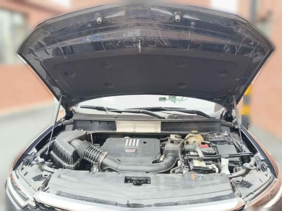 [南昌·赣A] 二手凯迪拉克凯迪拉克XT62021款 28T 六座四驱豪华型