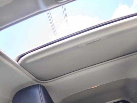 [台州·浙J] 二手丰田威兰达2020款 双擎 2.5L E-CVT两驱豪华版