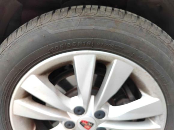 [合肥·皖A] 二手荣威荣威3602015款 1.5L 手动豪华版