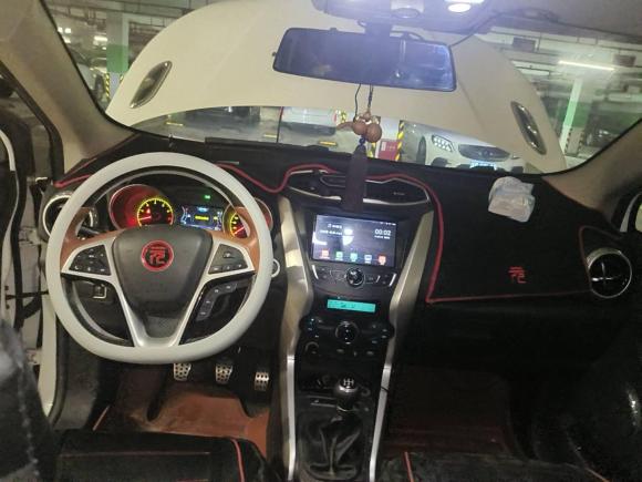 [常州·苏D] 二手比亚迪元2017款 1.5L 手动全景天窗版