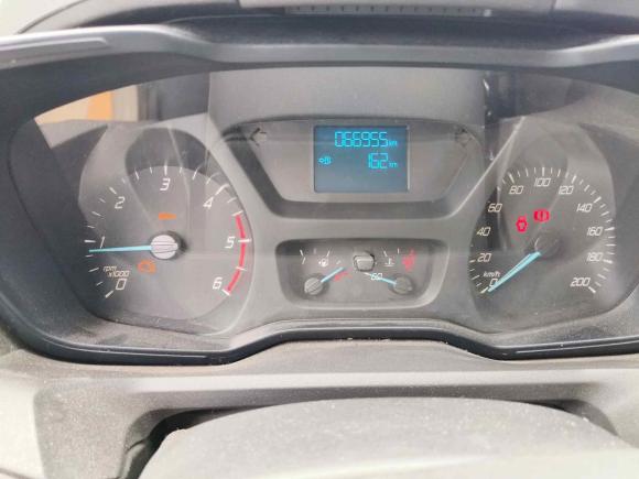 [广州·苏N] 二手福特全顺2017款 2.0T柴油多功能商用车中轴中顶国V