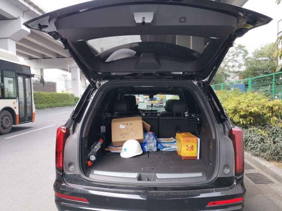 [广州·粤A] 二手凯迪拉克凯迪拉克XT62020款 28T 七座四驱风尚型