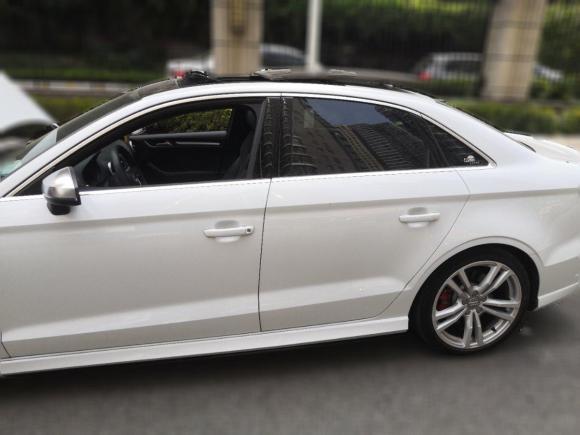 [武汉·鄂A] 二手奥迪奥迪S32017款 改款 S3 2.0T Limousine