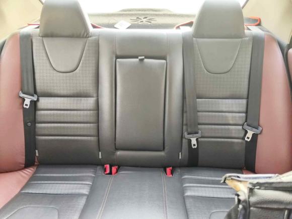 [西安·陕U] 二手比亚迪速锐2015款 改款 1.5L 手动豪华型