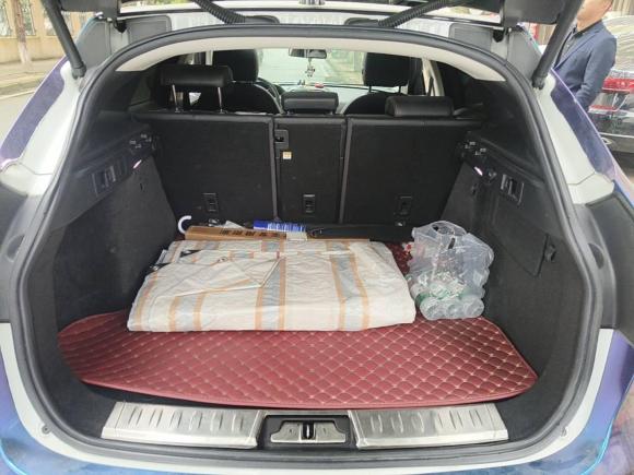 [成都·川A] 二手捷豹捷豹F-PACE2018款 2.0T 四驱都市尊享版