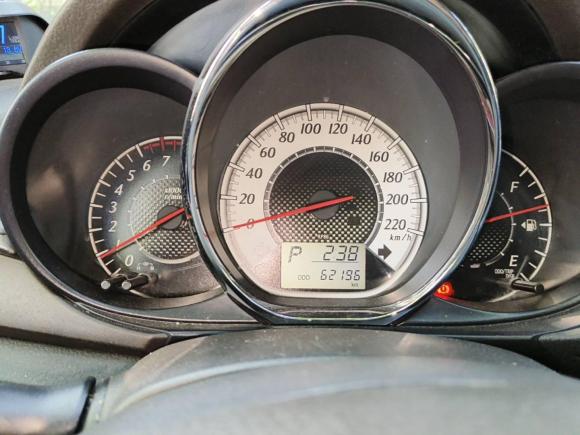 [西安·陕A] 二手丰田YARiS L 致炫2015款 1.5G 自动炫动天窗特别版