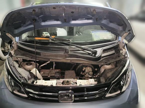 [济南·鲁A] 二手众泰众泰E2002018款 飞鱼座