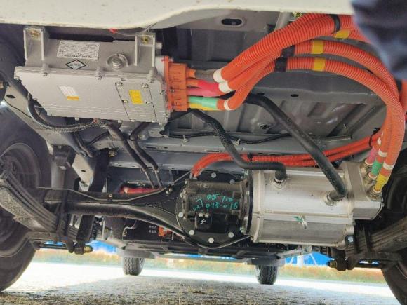 [南通·苏F] 二手长安凯程长安睿行EM802022款 平顶对开门2座60kW