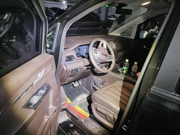 [苏州·苏U] 二手BAW北汽制造锐胜王牌M72023款 2.0L 自动长轴商务型 9座